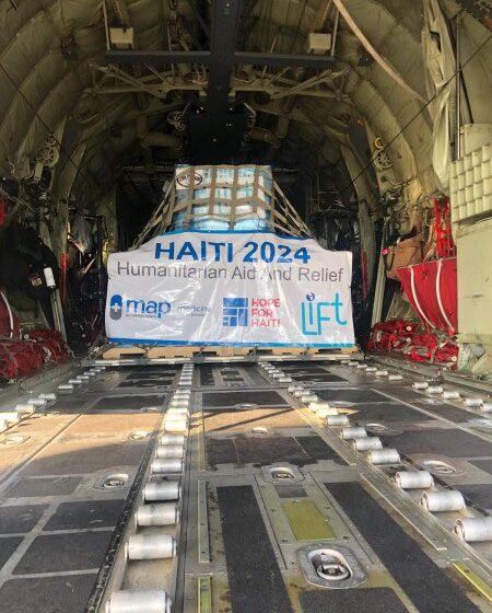  Les États-Unis envoient plus de 22 000 livres de médicaments essentiels à Haïti